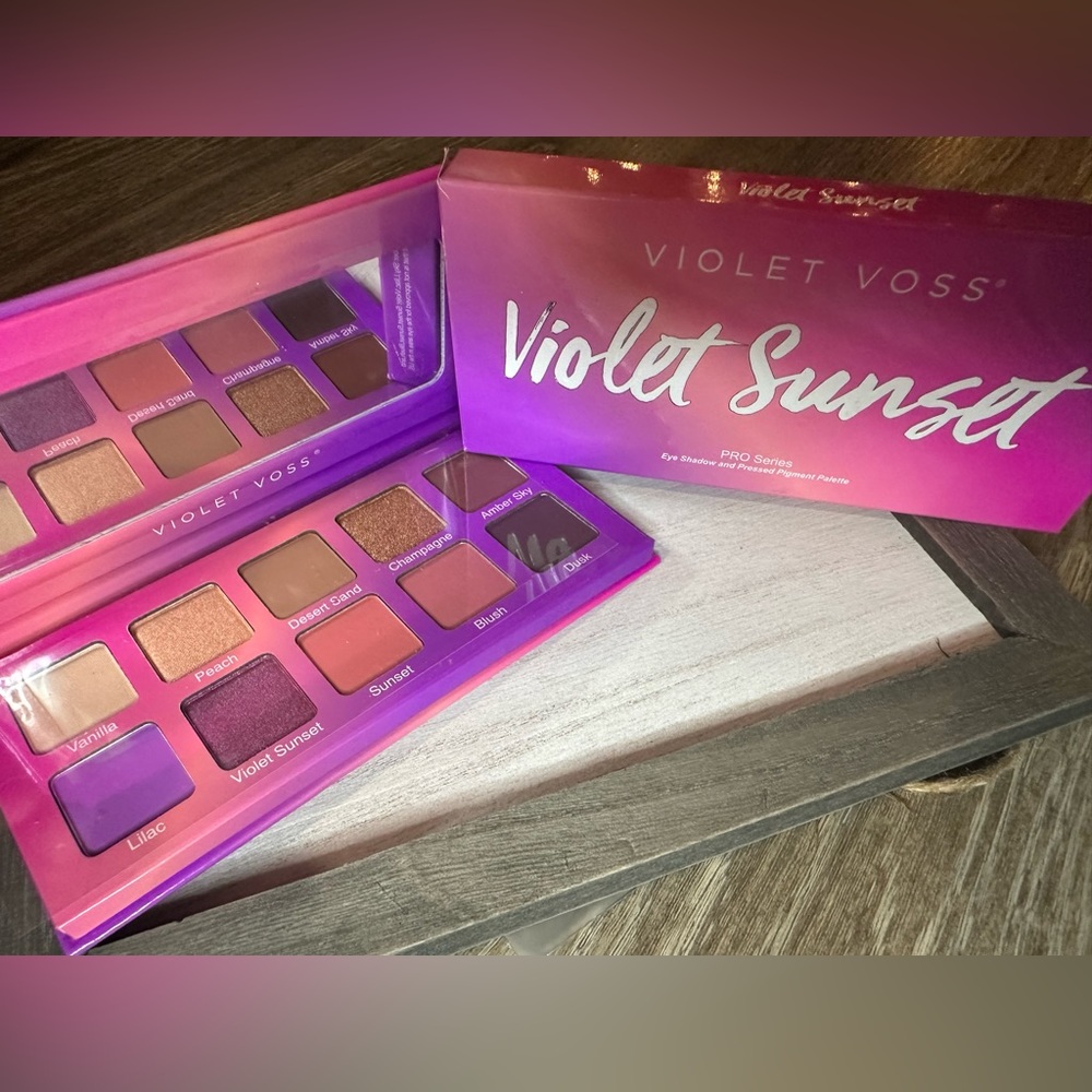 Violet Voss Violet Sunset Eyeshadow Palette  - NIB